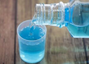 リステリンで口内炎は治る？
